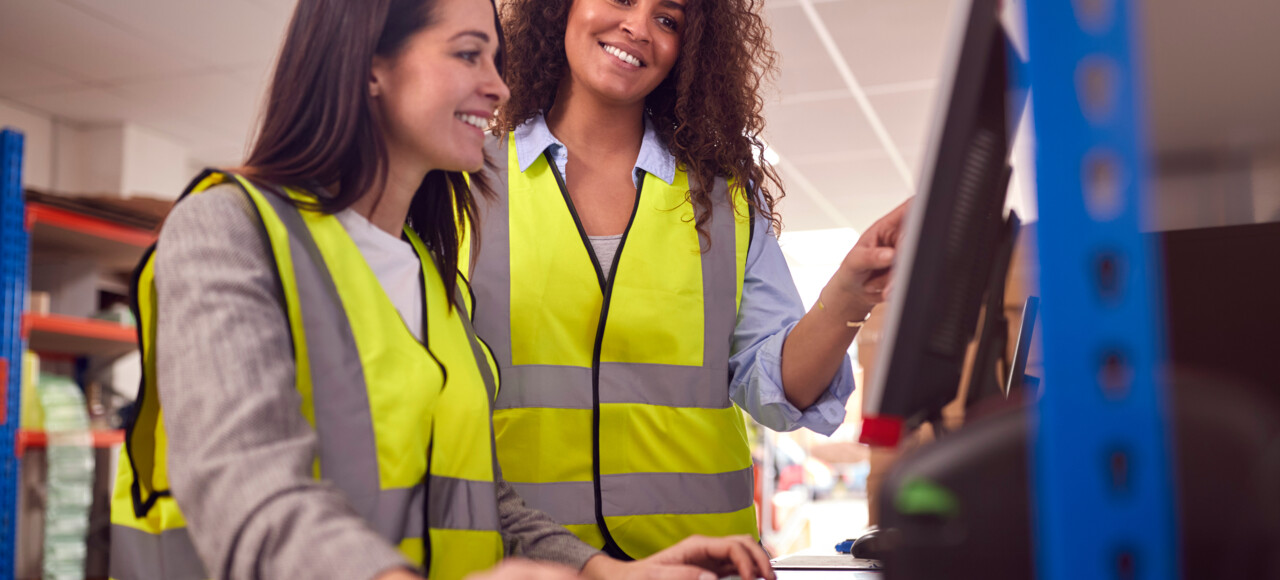 neutrik lehre logistik team